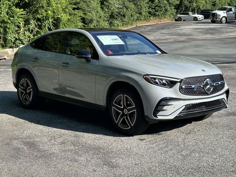 New 2027 Mercedes-Benz GLC 300 4MATIC image 4