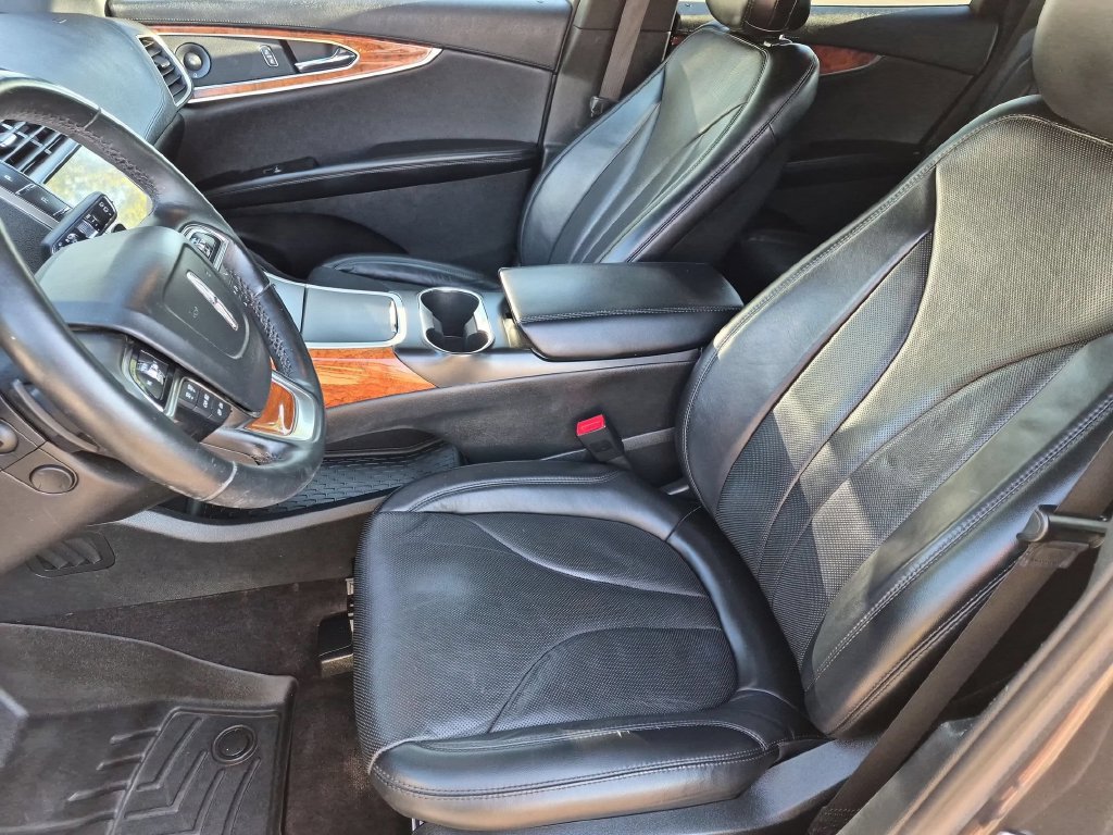 Used 2020 Lincoln Nautilus Reserve AWD/4WD image 18