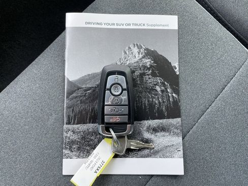 Used 2023 Ford F350 XLT w/ XLT Premium Package image 46