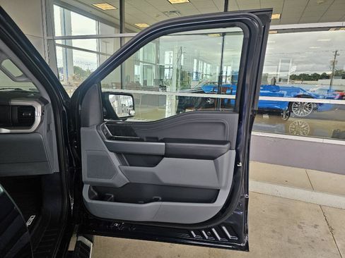 Used 2022 Ford F150 XLT w/ Equipment Group 302A High AWD/4WD image 11