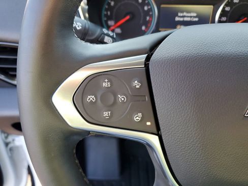 Used 2023 Chevrolet Traverse RS image 23