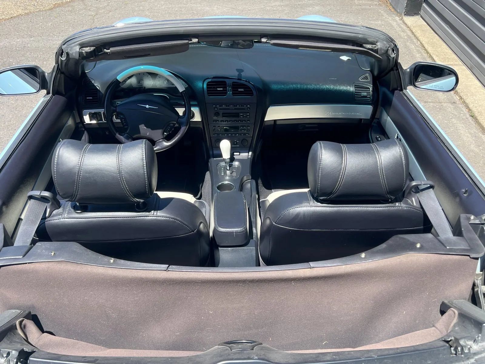 Used 2003 Ford Thunderbird RWD image 8
