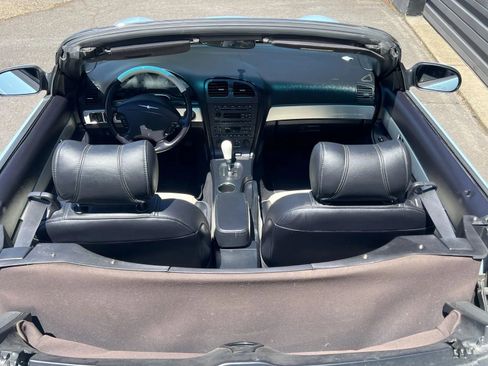 Used 2003 Ford Thunderbird RWD image 8
