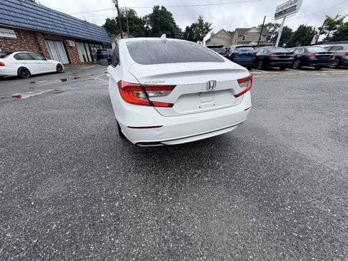 Used 2018 Honda Accord LX image 18