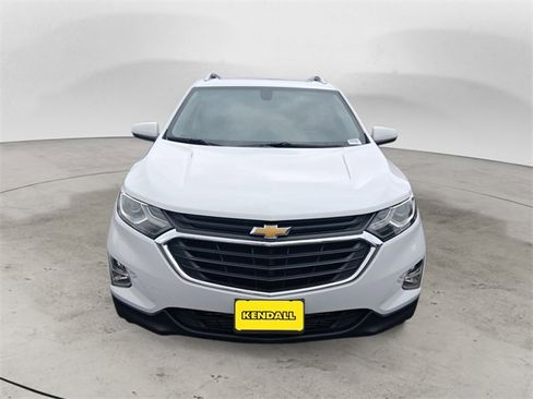 Used 2019 Chevrolet Equinox LT w/ Sun & Navigation Package image 8