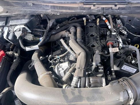Used 2025 Ford Expedition Active AWD/4WD image 35