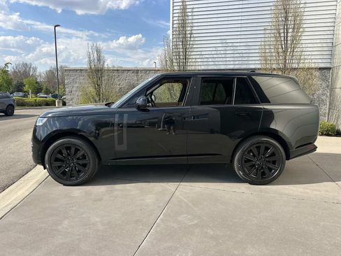 New 2026 Land Rover Range Rover SE AWD/4WD image 8