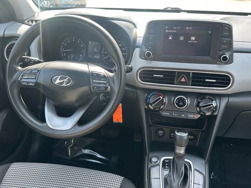 Used 2019 Hyundai Kona SE FWD image 28