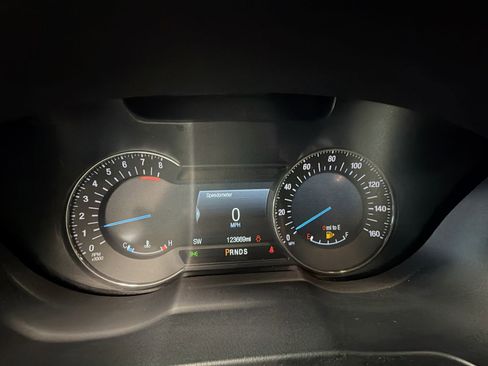 Used 2018 Ford Explorer Platinum AWD/4WD image 37