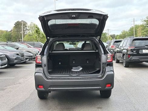 Certified 2025 Subaru Outback Premium AWD/4WD image 18