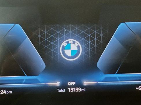 Used 2025 BMW X1 xDrive28i image 18