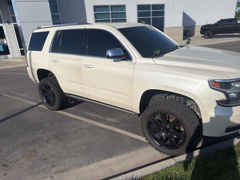 Used 2015 Chevrolet Tahoe LTZ AWD/4WD image 8