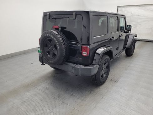 Used 2015 Jeep Wrangler Unlimited Sahara AWD/4WD image 9