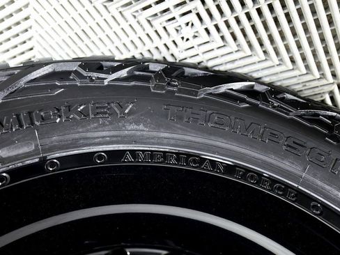 Used 2026 Ford F450 Platinum w/ FX4 Off-Road Package image 52