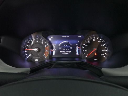 Used 2025 Jeep Compass Limited AWD/4WD image 15