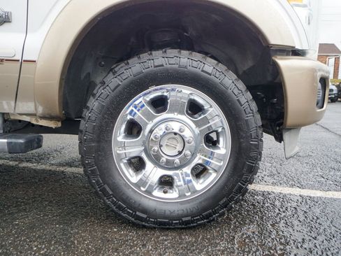 Used 2012 Ford F250 King Ranch w/ King Ranch w/Chrome Pkg image 13