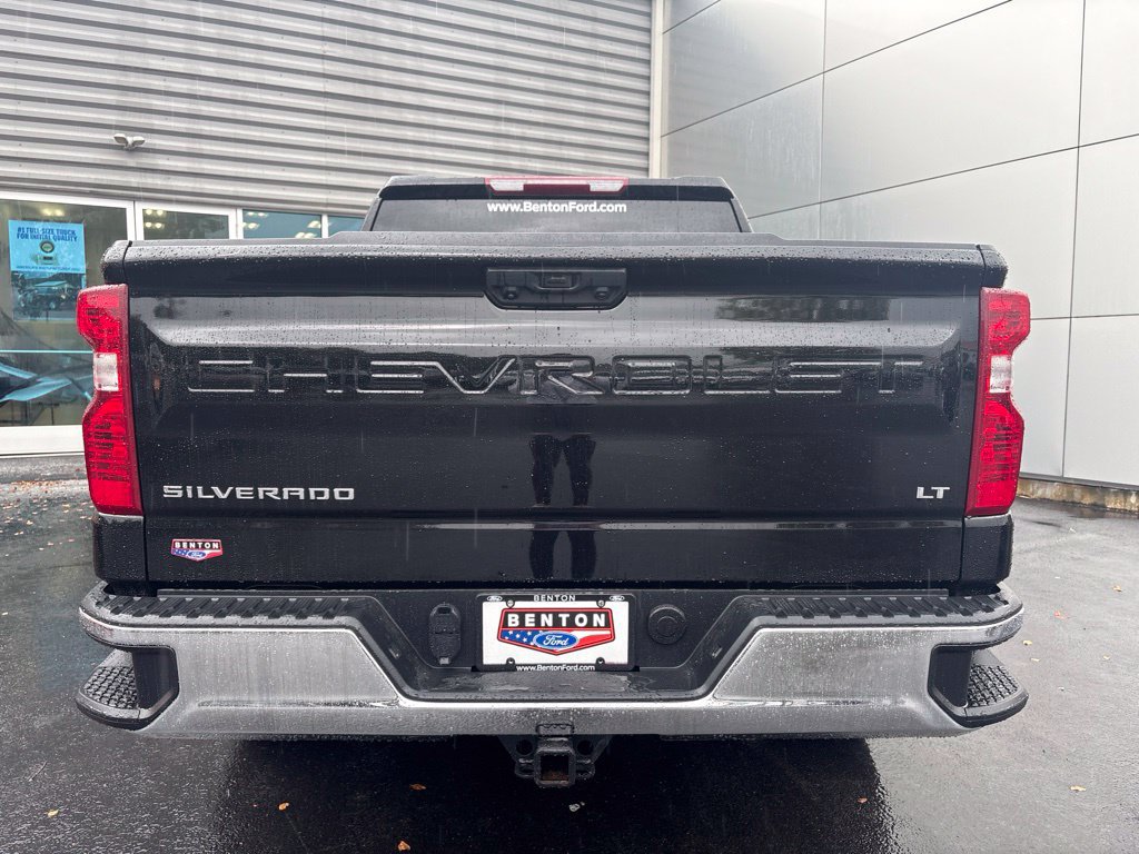Used 2025 Chevrolet Silverado 1500 LT AWD/4WD image 4