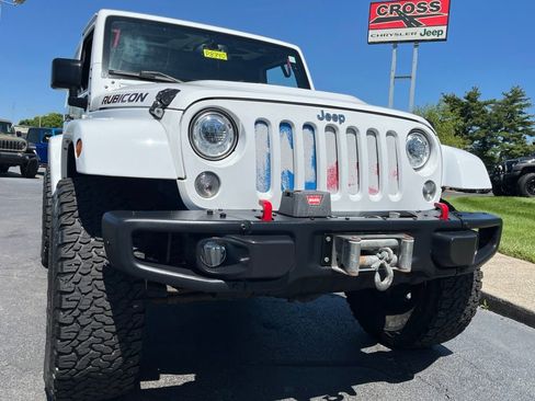 Used 2017 Jeep Wrangler Rubicon AWD/4WD image 37