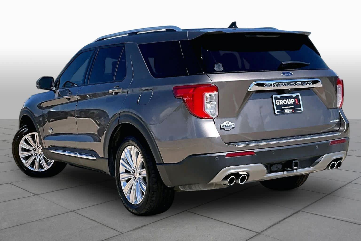 Used 2021 Ford Explorer King Ranch w/ Premium Technology Package AWD/4WD image 12