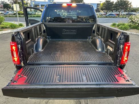 Used 2023 Ford F150 XLT AWD/4WD image 31