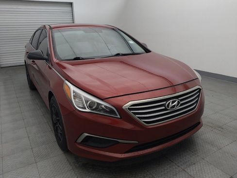 Used 2016 Hyundai Sonata SE FWD image 14