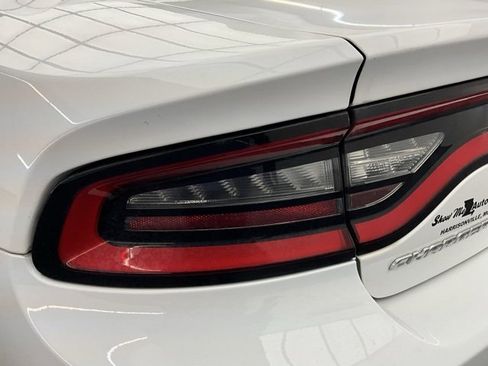 Used 2015 Dodge Charger SE w/ Popular Equipment Group image 23