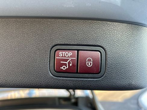 Used 2016 Mercedes-Benz GL 450 GL450 SUV AWD image 14