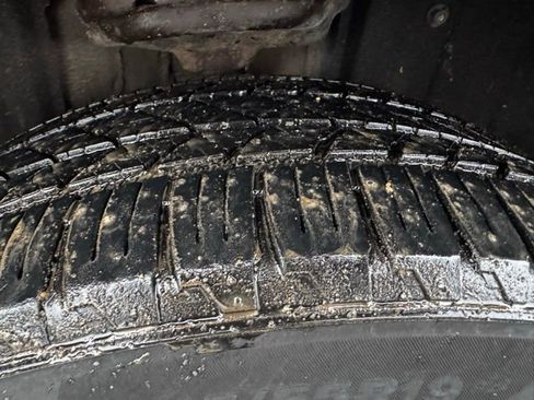 Used 2010 Toyota Highlander Limited image 41