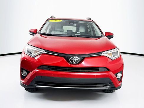 Used 2017 Toyota RAV4 Limited image 2