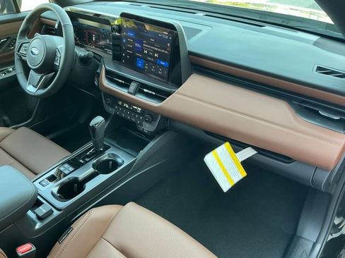 New 2026 Subaru Outback Touring AWD/4WD image 17