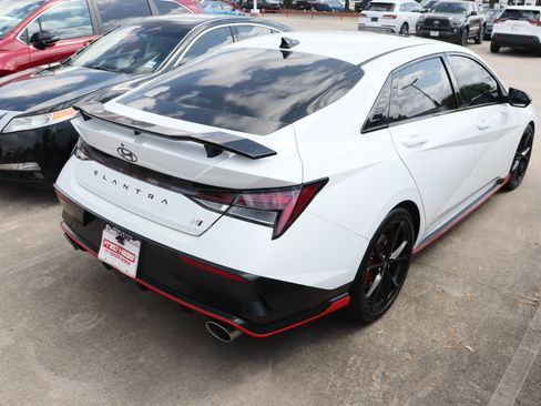 Used 2026 Hyundai Elantra N image 9