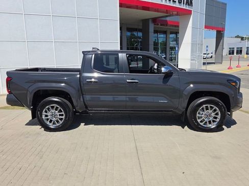 New 2026 Toyota Tacoma Limited AWD/4WD image 13