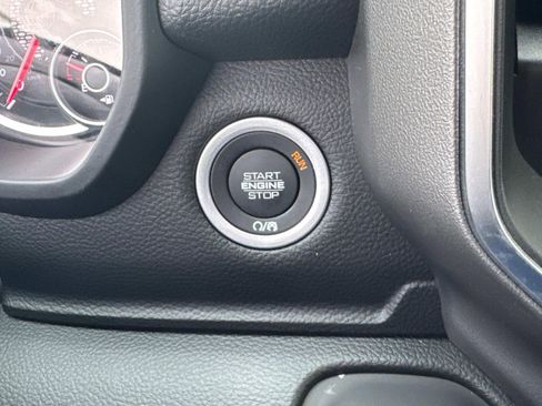 New 2026 RAM 1500 Big Horn w/ Night Edition image 32