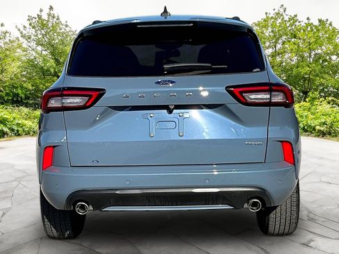 Used 2025 Ford Escape ST-Line Elite image 4