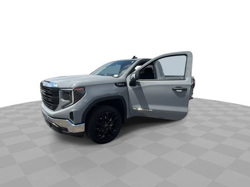 Certified 2024 GMC Sierra 1500 Pro w/ Pro Value Package AWD/4WD image 4