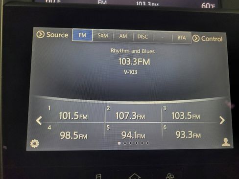 Used 2018 INFINITI Q50 Luxe image 25