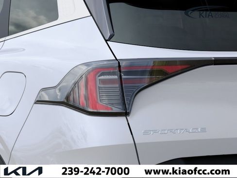 New 2026 Kia Sportage EX image 11