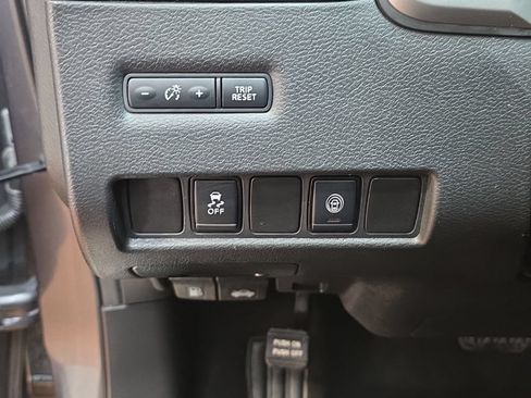 Used 2021 Nissan Murano SV AWD/4WD image 22