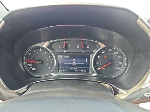 Used 2020 Chevrolet Equinox LT FWD image 19