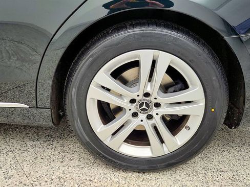 Used 2020 Mercedes-Benz S 560 S 560 4MATIC Sedan w/ Premium image 9