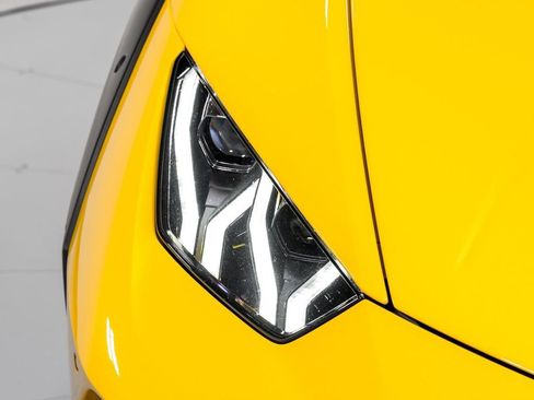 Used 2024 Lamborghini Huracan Sterrato image 43