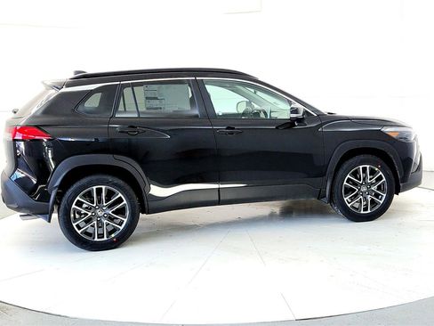 New 2026 Toyota Corolla Cross XLE image 6