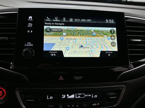 Used 2024 Honda Passport TrailSport image 23