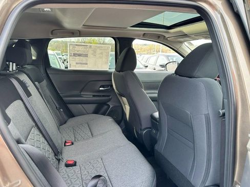 New 2026 Nissan Kicks SV image 4