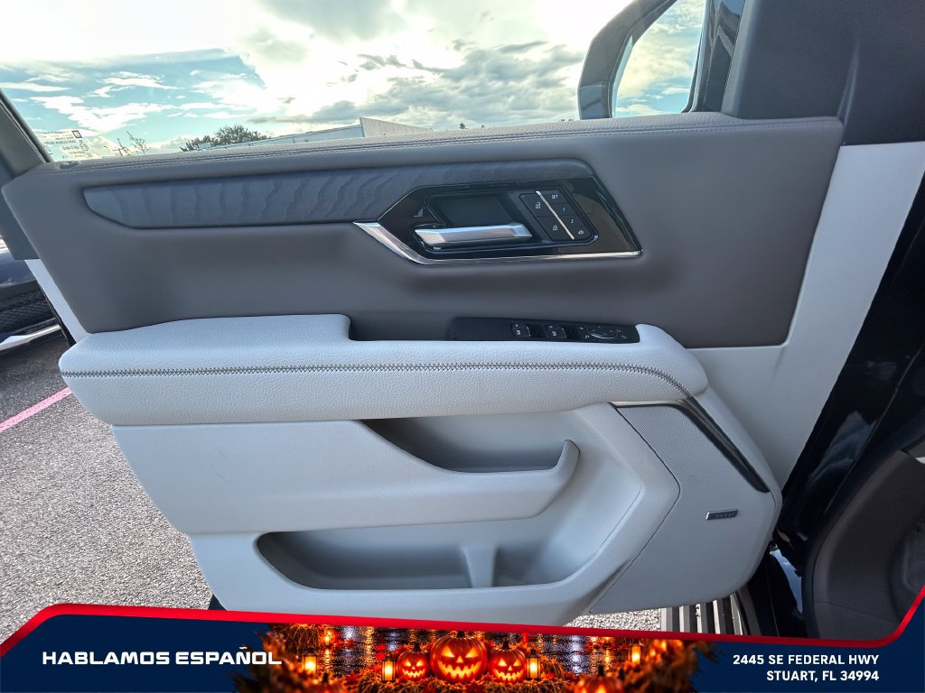 New 2026 GMC Yukon Denali w/ Denali Reserve Package AWD/4WD image 22