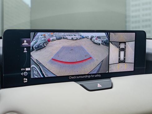 Used 2025 MAZDA CX-90 3.3 Turbo w/ Premium Plus Pkg image 32