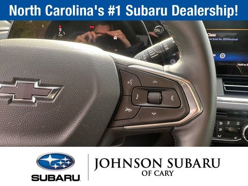 Used 2025 Chevrolet Trax ACTIV w/ Driver Confidence Package image 16