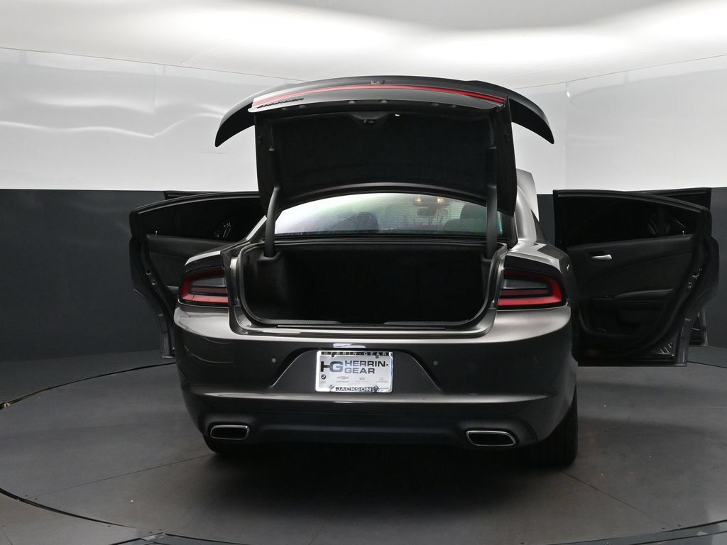 Used 2020 Dodge Charger SXT w/ Blacktop Package RWD image 51