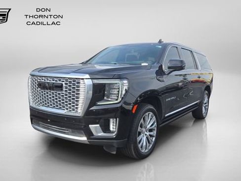 Used 2022 GMC Yukon XL Denali w/ Max Trailering Package AWD/4WD image 1