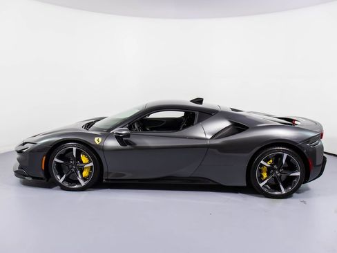 Certified 2023 Ferrari SF90 Stradale image 9